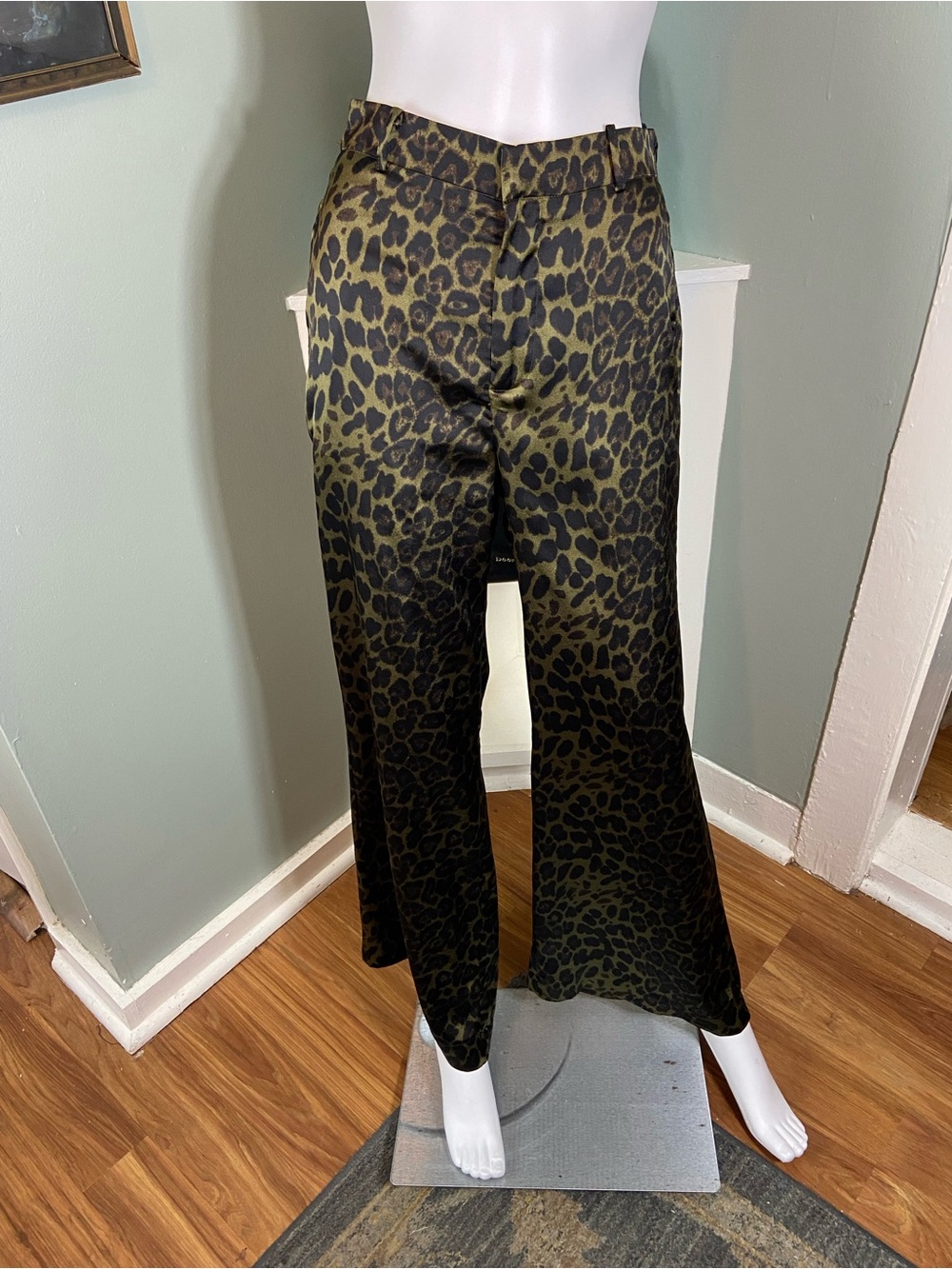 Karlie Leopard Satin Wide-Leg Pants High Waist Small S [CH]